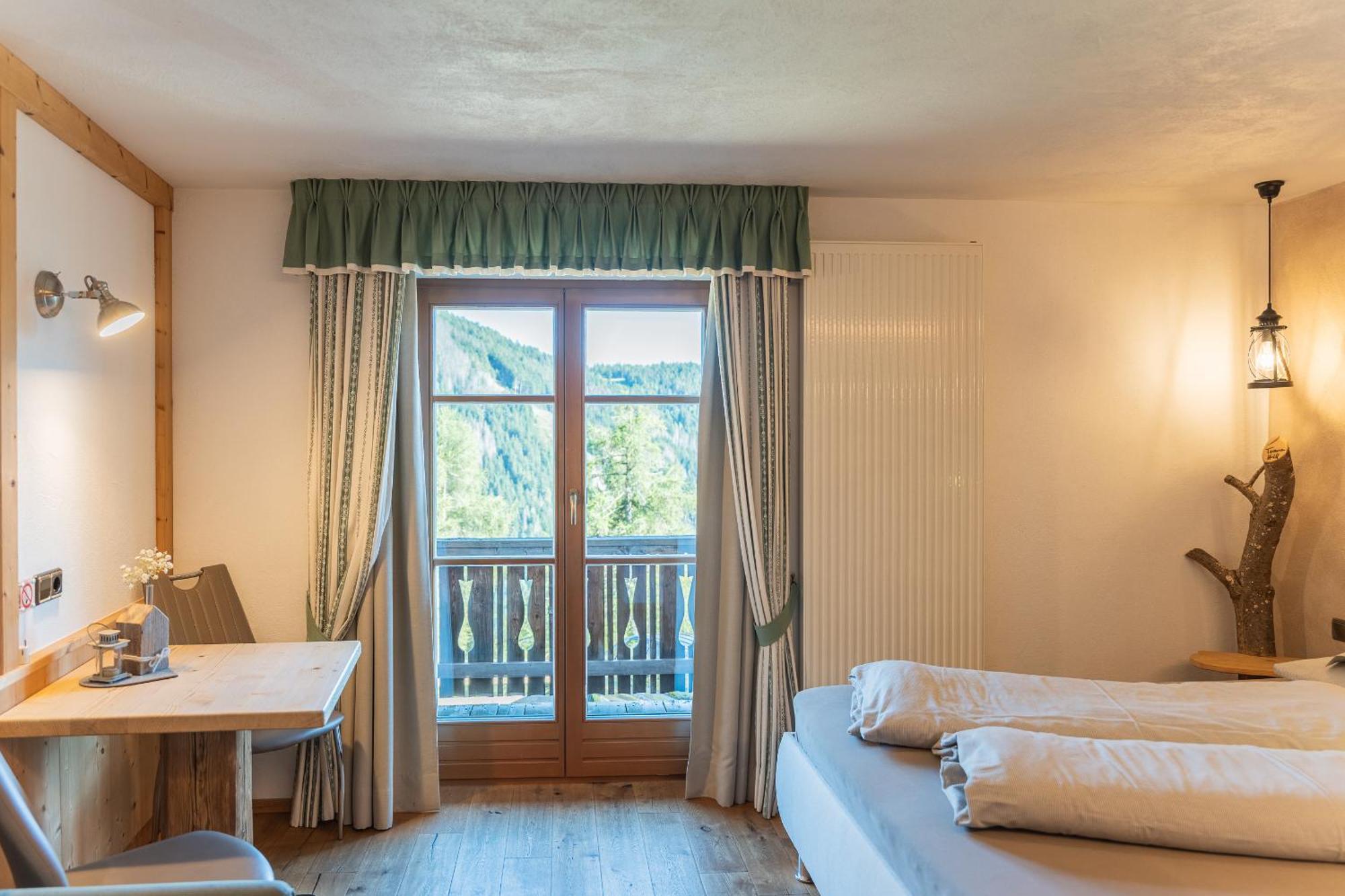 Double Room Mountain View